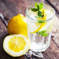 رژیم لاغری آیا آب لیمو ترش میتواند شما را لاغر کند آیا تاثیری در کاهش وزن شما دارد
