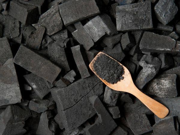زغال یا کربن فعال چیست و چه ویژگی‌هایی دارد؟